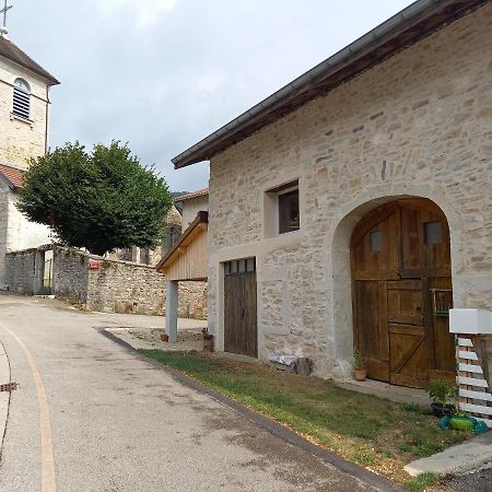 Bed and Breakfast La Vie Du Bief Bolozon Exterior foto